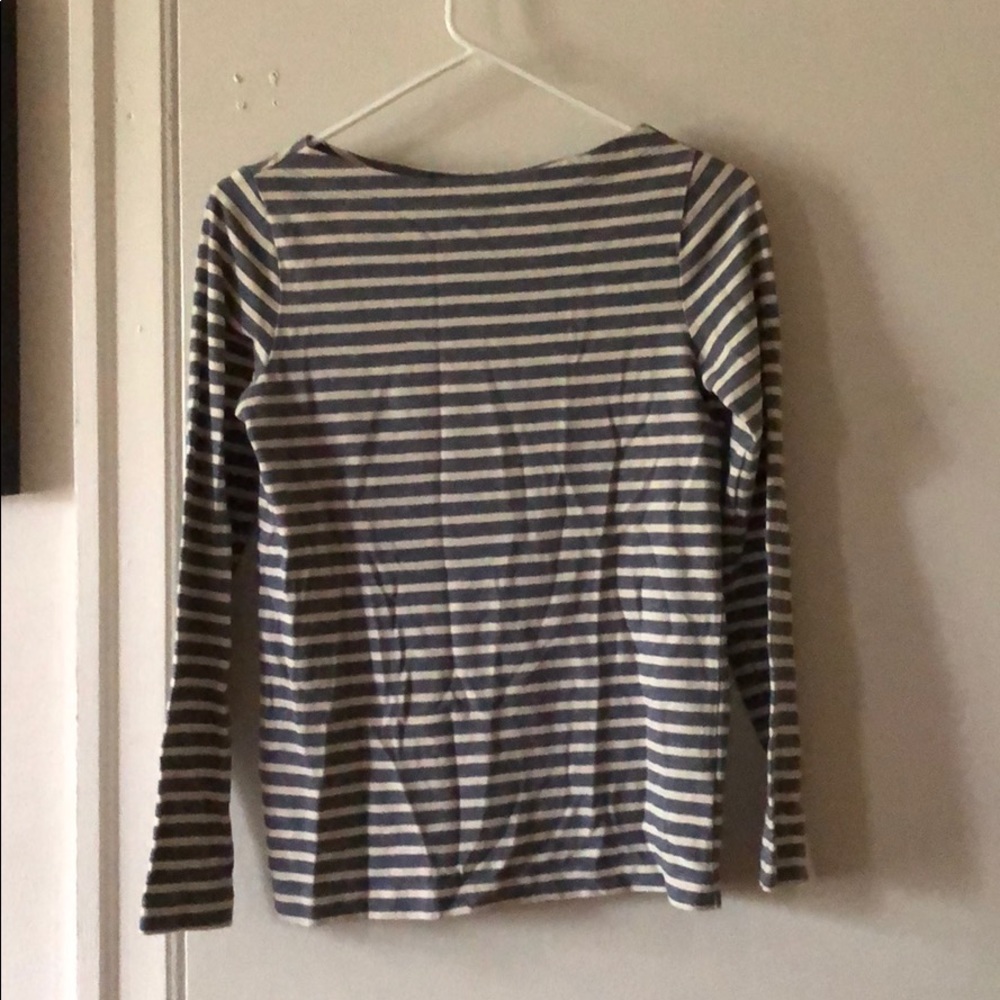 Gap long sleeve crew neck